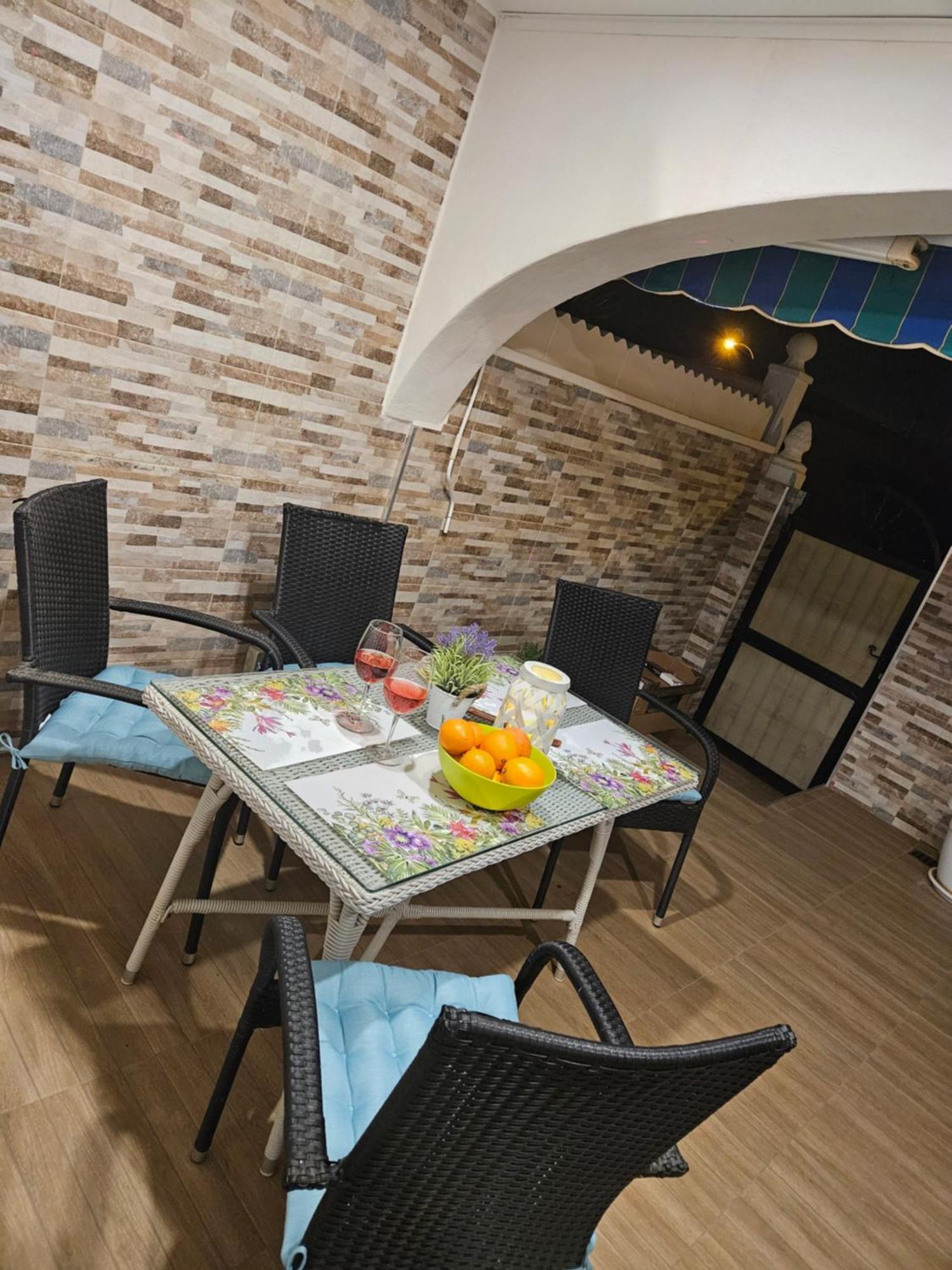 House With Roof Terrace Villa La Mata  Buitenkant foto